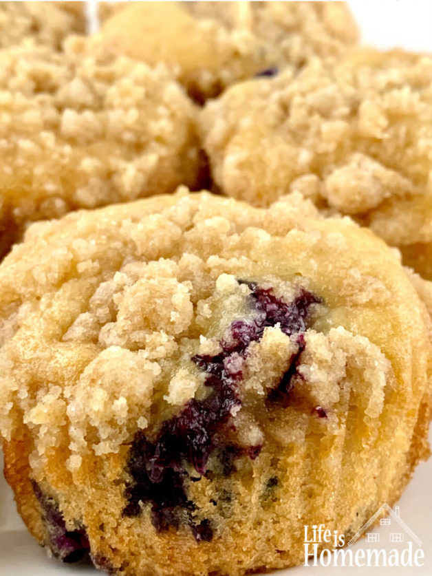 Blueberry Yogurt Muffins, Blueberry muffins, blueberry season, from scratch. Starbucks copycat, the best