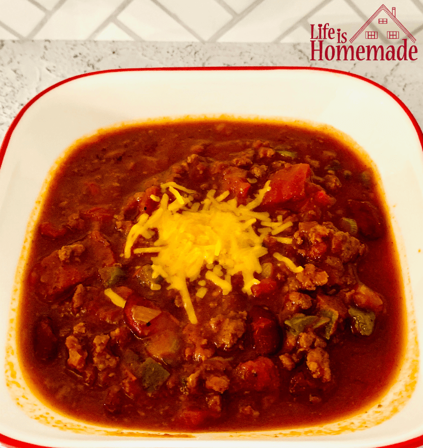 Crockpot Chili, semi homemade, easy dinner, crowd pleaser, crockpot, chili