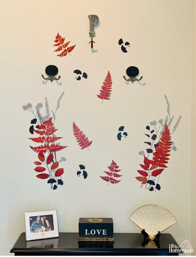 DIY entryway, feature wall, wall decals, wall décor, wall hooks, entryway
